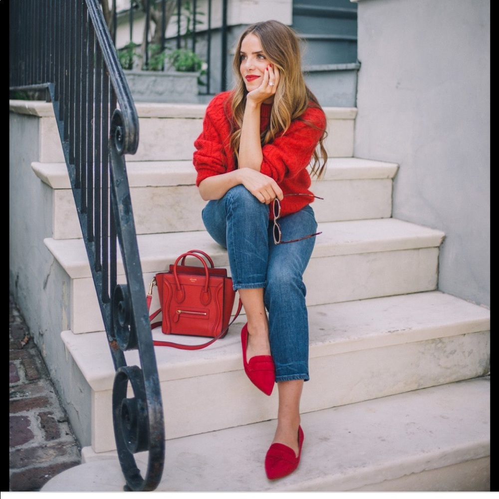 Schutz red flats